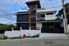 House for Sale – 3-Storey Corner Home in Buhangin, Davao City | Spacious & Elegant Living