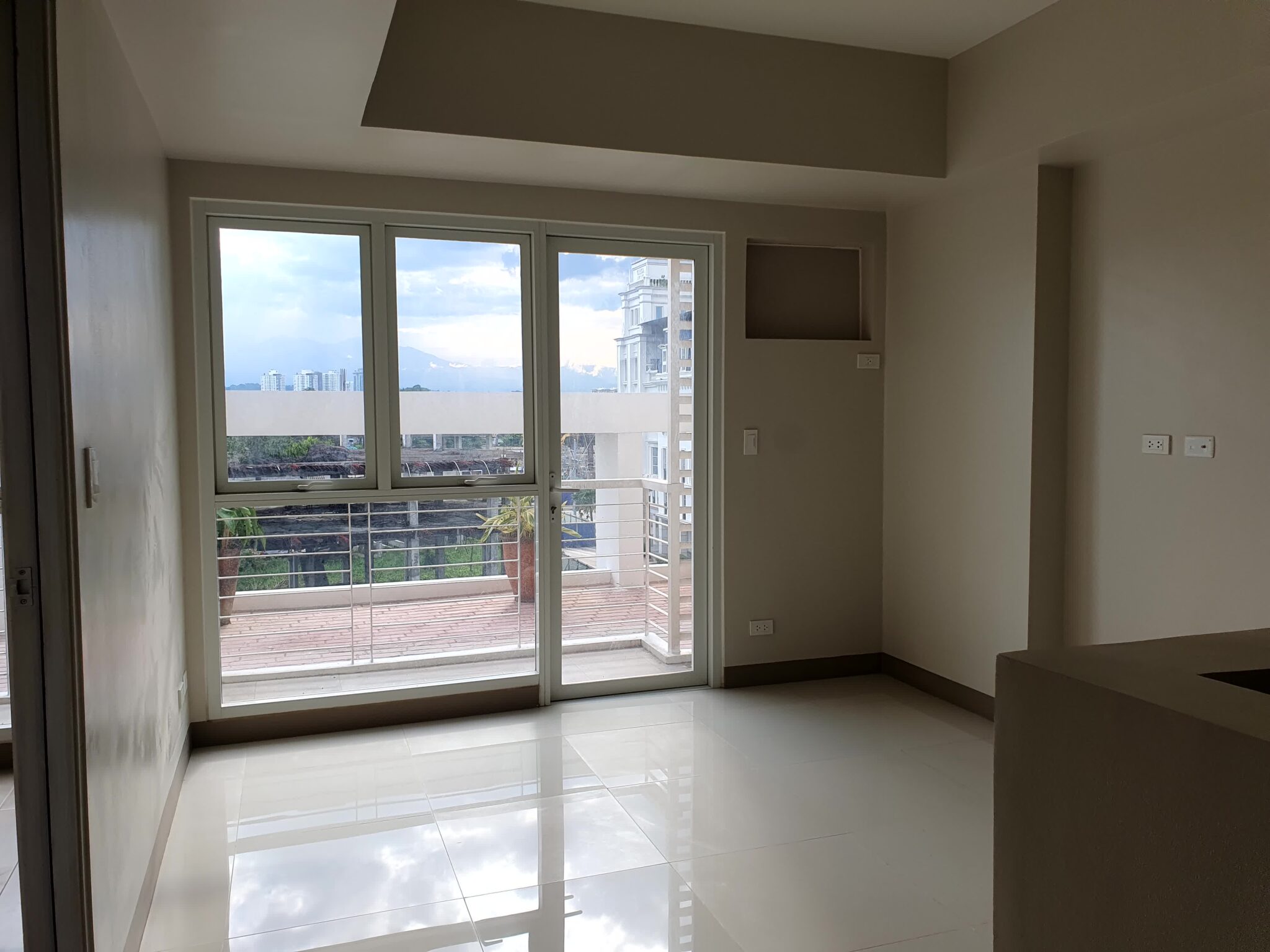 FOR SALE 1 BEDROOM CONDO – ONE LAKESHORE DRIVE, DAVAO CITY