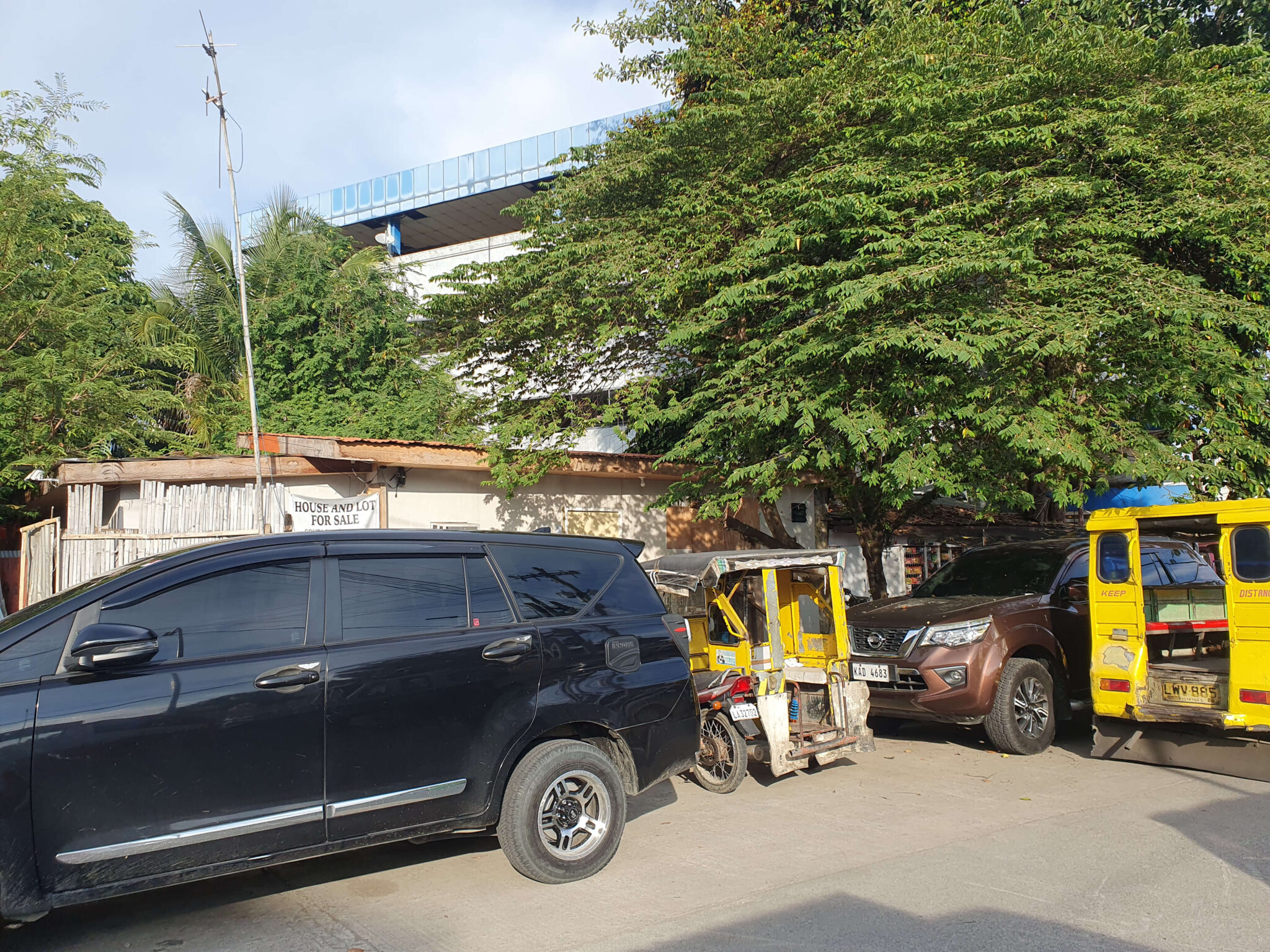 85SQM CORNER LOT PROPERTY FOR SALE – DOWNTOWN CITY