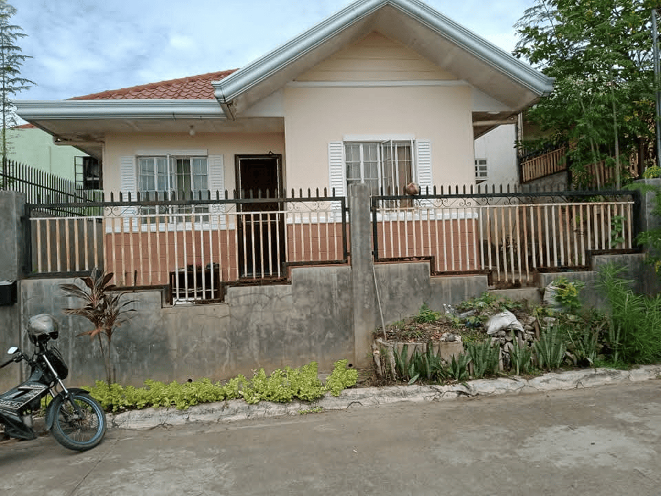 Flood-Free 3-Bedroom House for Sale in Villa Alevida, Buhangin